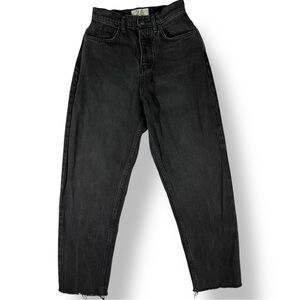 Free People Curvy Mom Jeans Black High Rise Barrel Leg Raw Hem 26 fit like 24